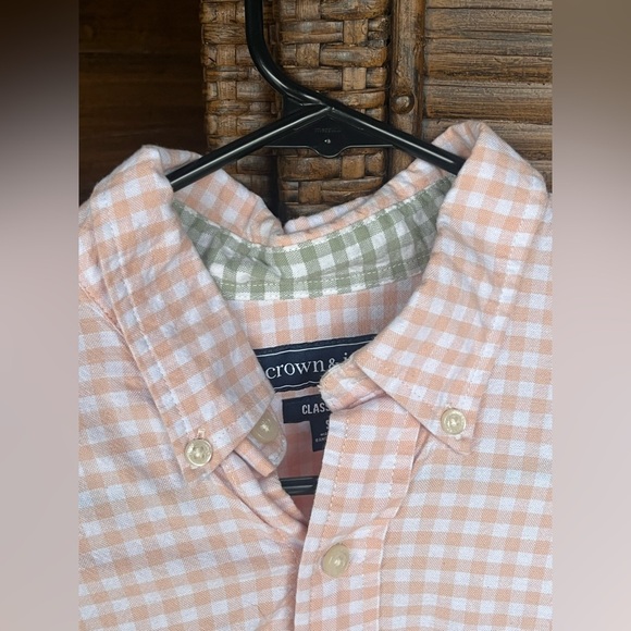 Crown & Ivy Button Up Mens S Classic Fit Long Sleeve Collared Shirt - Picture 3 of 6